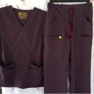 PURPLE FIGS SCRUBS SET ‼️LIMITED EDITION‼️